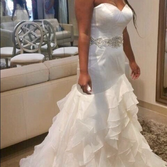 Stella York Dresses & Skirts - Stella York wedding dress